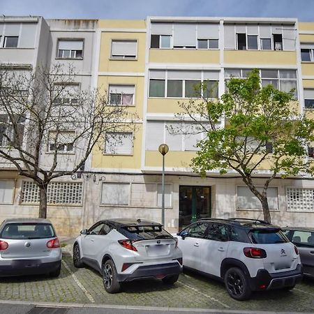 Cozy And Sunny Family Apartment Lisboa المظهر الخارجي الصورة