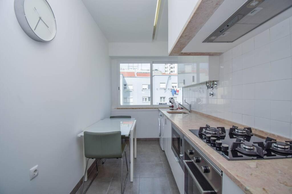 Cozy And Sunny Family Apartment Lisboa المظهر الخارجي الصورة