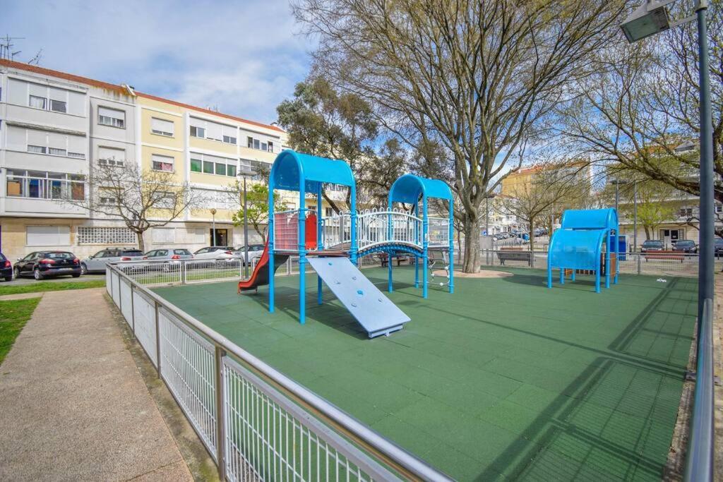 Cozy And Sunny Family Apartment Lisboa المظهر الخارجي الصورة